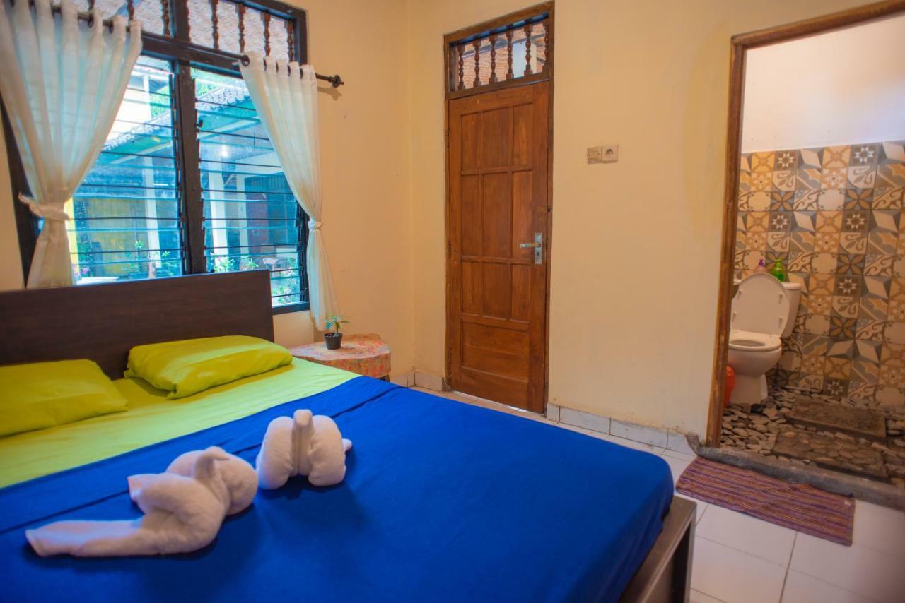 The Village Bed And Breakfast Lovina Esterno foto