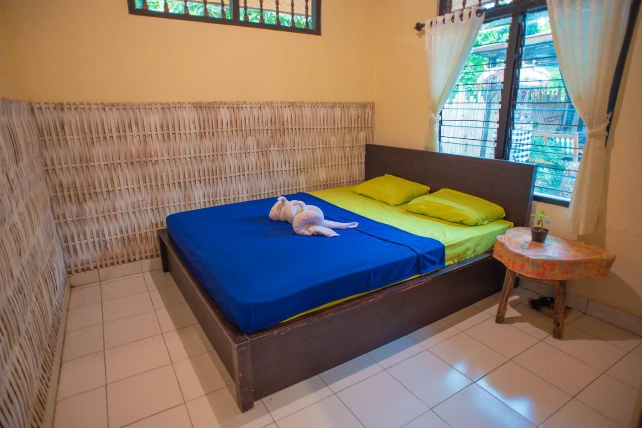 The Village Bed And Breakfast Lovina Esterno foto