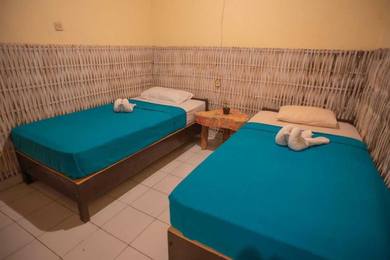 The Village Bed And Breakfast Lovina Esterno foto